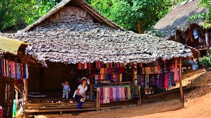 Chiang Mai: Chiang Rai Temples, Golden Triangle & Boat Tour - The long return to Chiang Mai