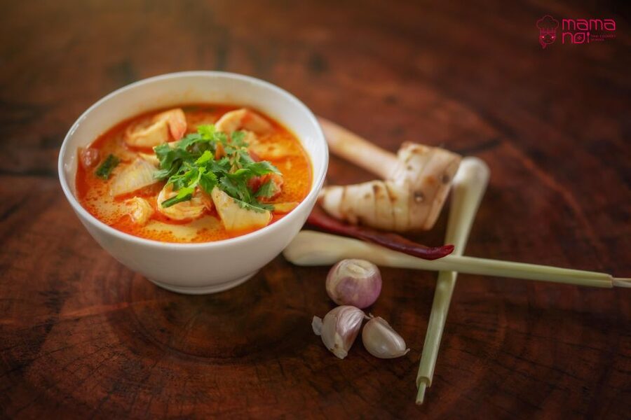 Chiang Mai: Cooking Class with Organic Farm at Mama Noi - From Chiang Mai pickup to the market