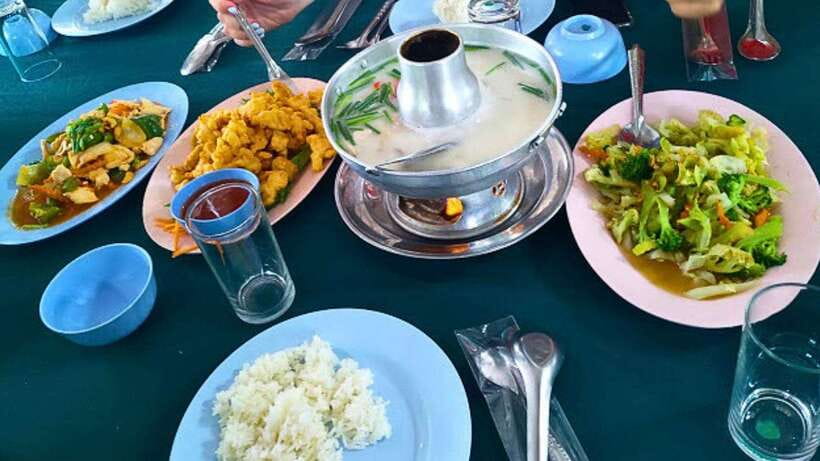 Chiang Mai:Doi Inthanon National Park & Hike at Kew Mae Pan - Coffee in Ban Mae Klang Luang