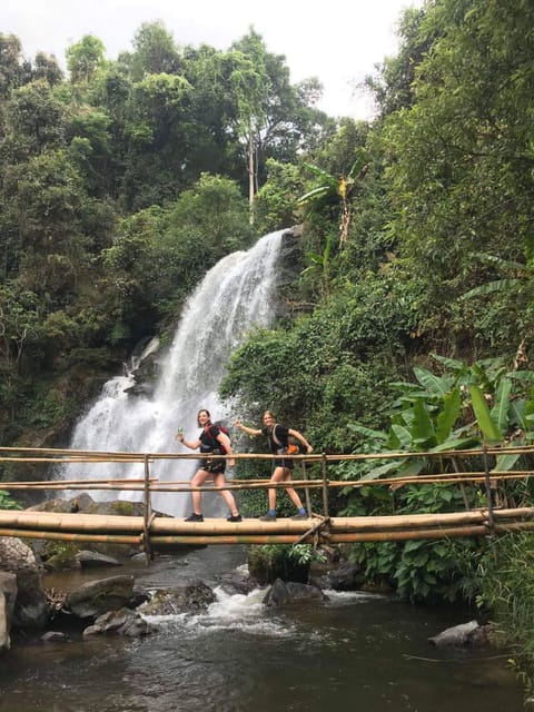 Chiang Mai: Doi Inthanon Park and Pha Dok Siew Hike Day Trip - Lunch, group size, and guide quality