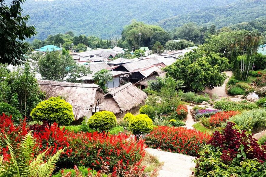 Chiang Mai: Doi Suthep and Hmong Village Half-Day Tour - Why Doi Suthep makes a strong half-day outing