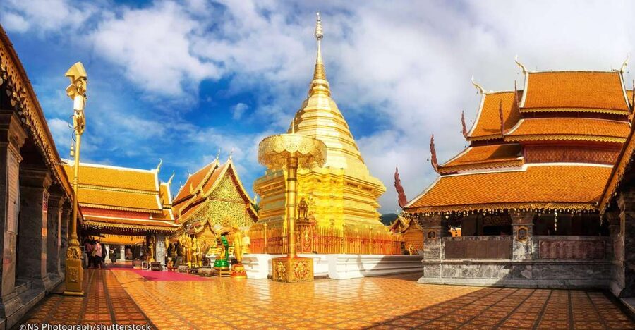 Chiang Mai: Doi Suthep and Hmong Village Half-Day Tour - What to expect inside the temple grounds