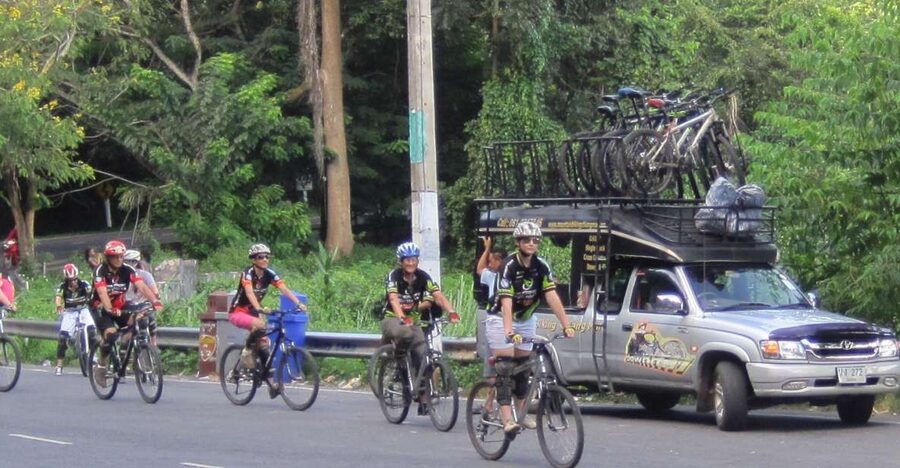 Chiang Mai: Doi Suthep National Park Leisure Hiking & Biking - The climb from Chiang Mai to Doi Suthep