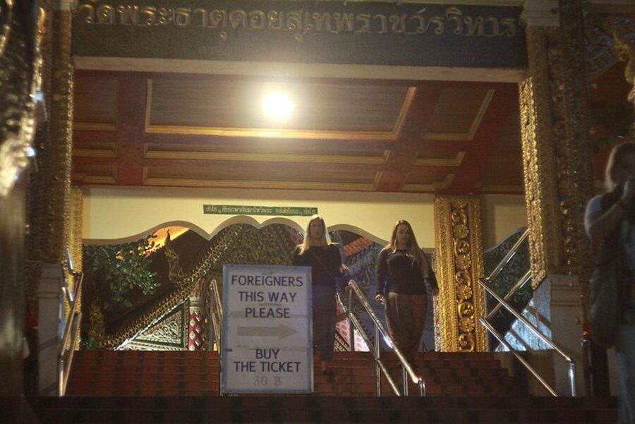 Chiang Mai: Doi Suthep & Wat Umong Twilight Tour with Pickup - Guiding that adds meaning, not just directions