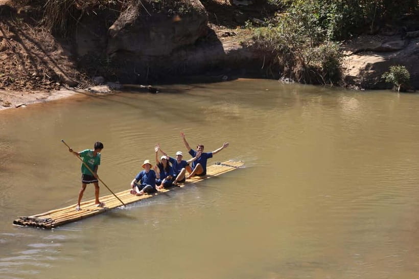 Chiang Mai: Elephant Sanctuary Bamboo Raft & Padthai Cooking - A second look at elephant bathing