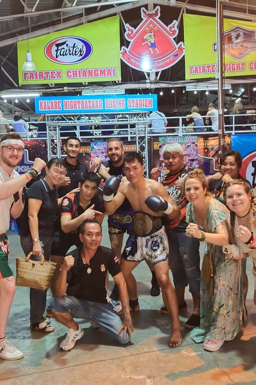 Chiang Mai: Kalare Night Bazaar Boxing Stadium Muay Thai - What the Kalare Night Bazaar fight night is really like