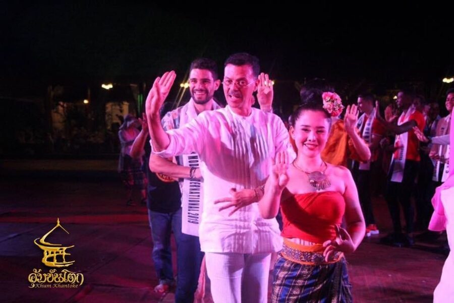 Chiang Mai: Khum Khantoke Northern Thai Cuisine and Show - Arriving at Khum Khantoke in Chiang Mai