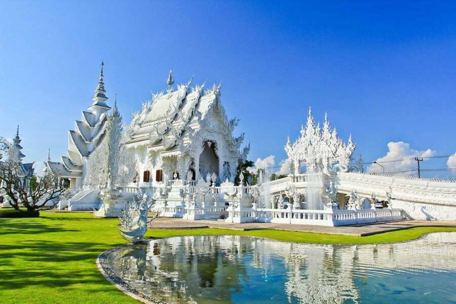 Chiang Mai: Long Neck Village & Chiang Rai’s Iconic Temples - Visiting Karen Long Neck Village