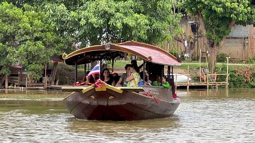 Chiang Mai: Mae Ping River Cruise & Optional Transfer - The 30-minute ride from town to the pier