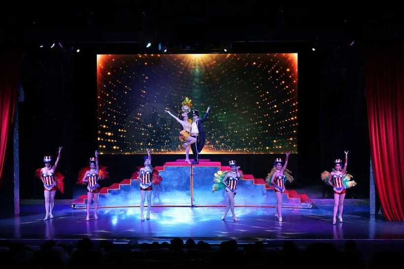 Chiang Mai: Miracle Cabaret Show - The photography rule changes the experience