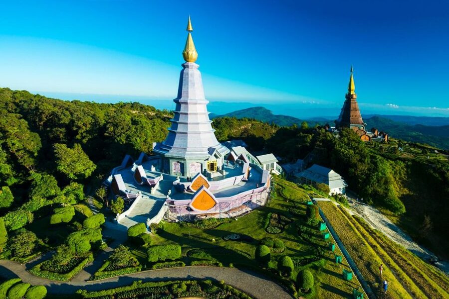 Chiang Mai: Pha Dok Siew Nature Trail & Doi Inthanon Trip - Shopping at the Hmong Tribal Market