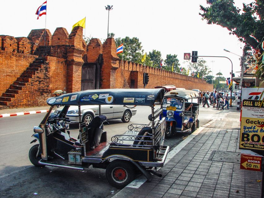 Chiang Mai: Private Tuk Tuk Tour of City Temples With Pickup - Why a tuk tuk works well for Chiang Mai’s Old City