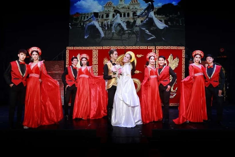 Chiang Mai: Siam Dragon Cabaret Show with Optional Transfer - Small details that improve the night
