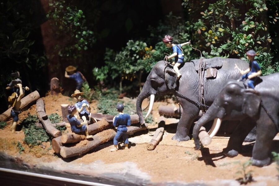 Chiang Mai: Temples & Culture Tour - The Chiang Mai Arts & Cultural Centre adds the missing context