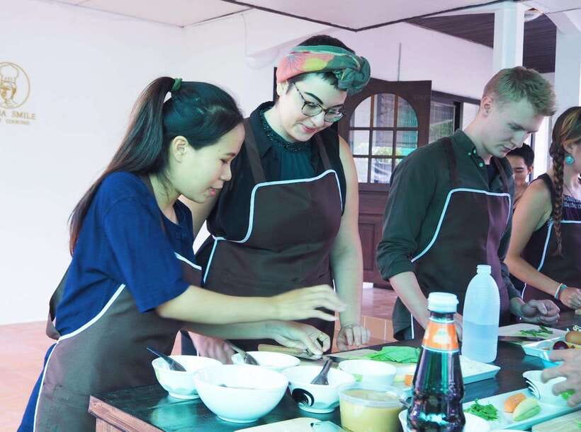 Chiang Mai: Thai Cooking and Market Tour with Lanna Smile - The recipe booklet is a useful souvenir
