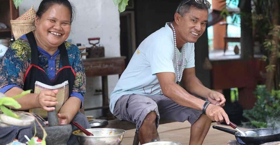 Chiang Mai : Traditional Northern Cooking Class - Sticky rice comes first