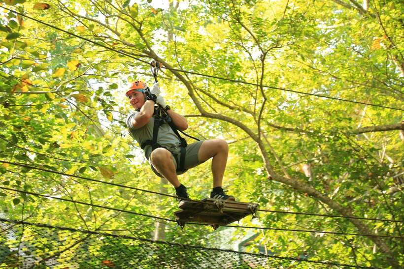 Chiang Mai: Zipline & High Rope Park with Lunch & Transfer - Choosing between 10 and 24 zipline challenges