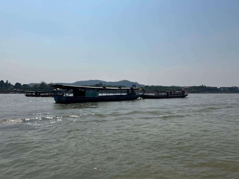 Chiang Rai: 7 Most Famous Highlights With Mekong Boat Trip - Long Neck Karen Village and the ethical question
