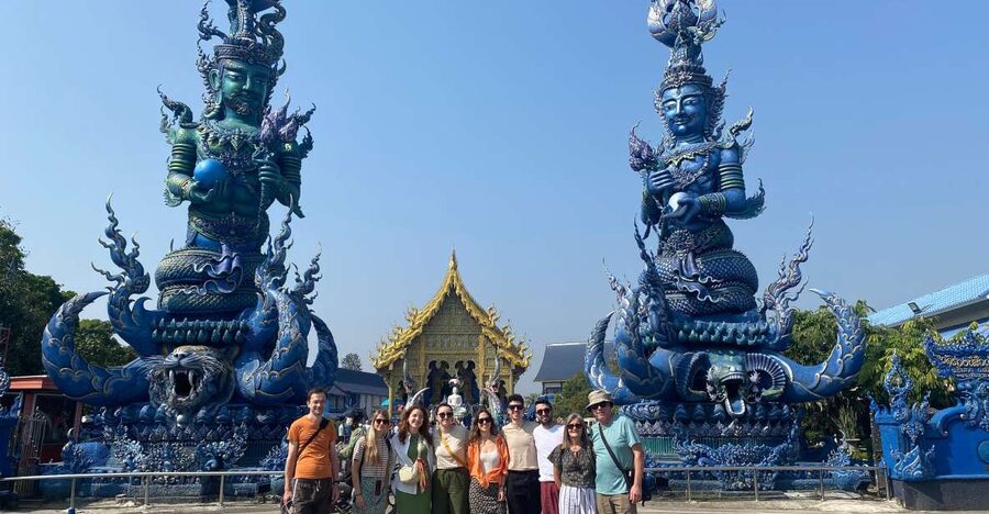 Chiang Rai Guide: Popular 7places 3Colors ,Golden Triangle - White Temple: Chiang Rai’s surreal first stop