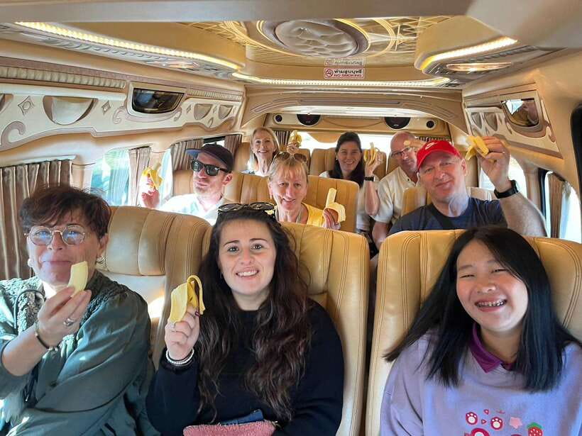 Chiang Rai: Guided Highlights Guided Tour with Buffet Lunch - Baan Dam Museum and its forty dark art houses