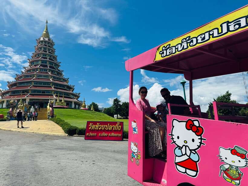 Chiang Rai: Half Day Tour – 3 Famous Temples & Lalita Cafe’ - What the guides add to the experience