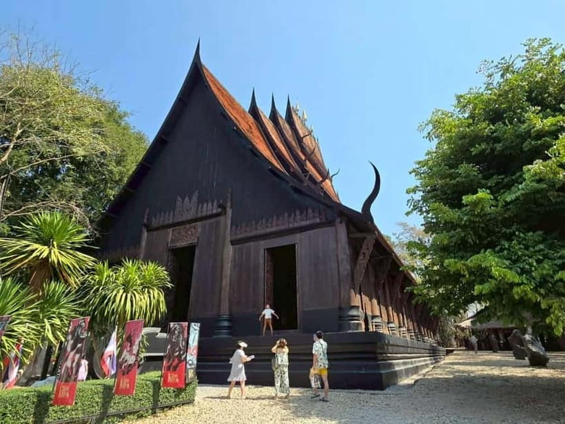 Chiang Rai: Private Tour with Driver and Custom Itinerary - Lalitta Café and the value of a flexible break