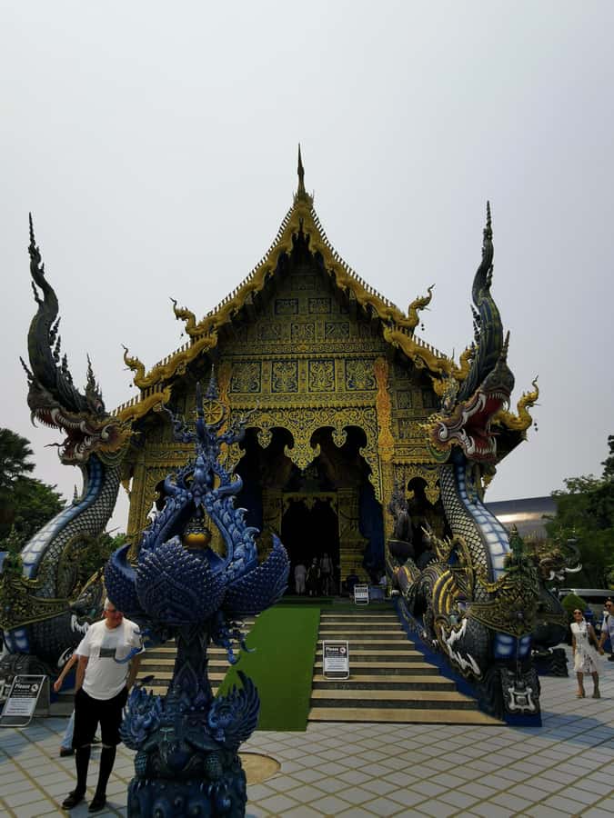 Chiang Rai White, Blue, Red 3 Temples Tour - The guide can shape the whole day