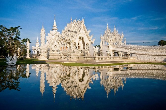 Chiang Rai White Temple, Blue Temple and more from Chiang Mai - Key points before you reserve