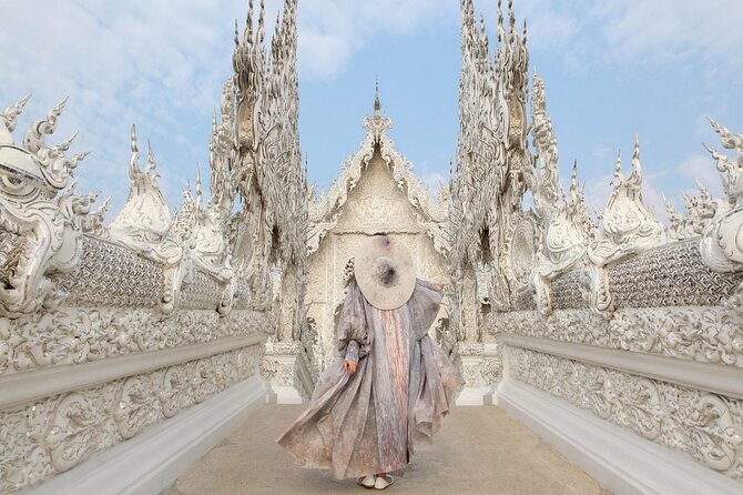 Chiang Rai White Temple, Blue Temple and more from Chiang Mai - Why the White Temple is worth the long road from Chiang Mai
