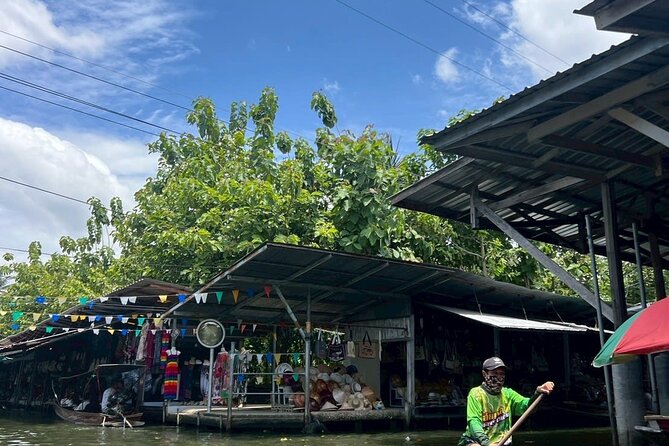 Damnoen Saduak and Maeklong Railway Market Tour with Private Car - Private car comfort and the value of $146.59
