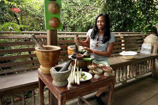 Damnoen Saduak Floating Market Small Group Tour - What the six-hour outing actually feels like