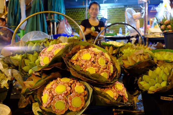 Discover Bangkok at Night 5-Hour Bike Tour with dinner - Wat Arun from across the river