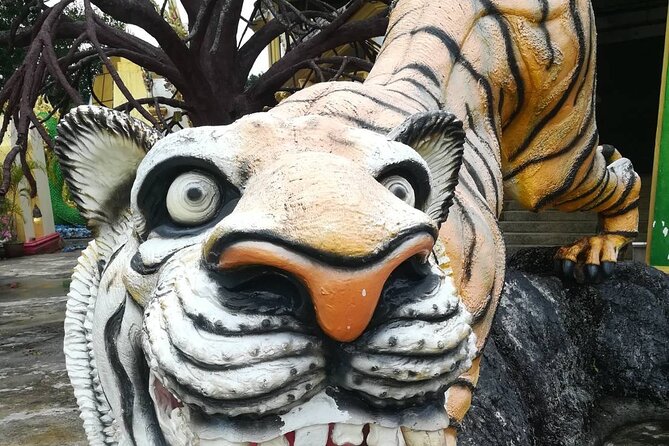 Discover Krabi - Emerald Pool, Hot Springs & Tiger Cave Temple - Tiger Cave Temple and the climb that defines the day