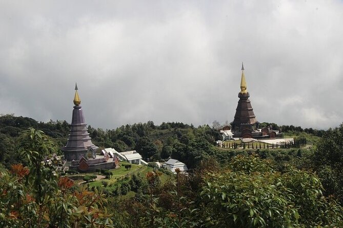 Doi inthanon National Park + 2Hour Fantastic Trekking with Lunch - A long but useful day from Chiang Mai