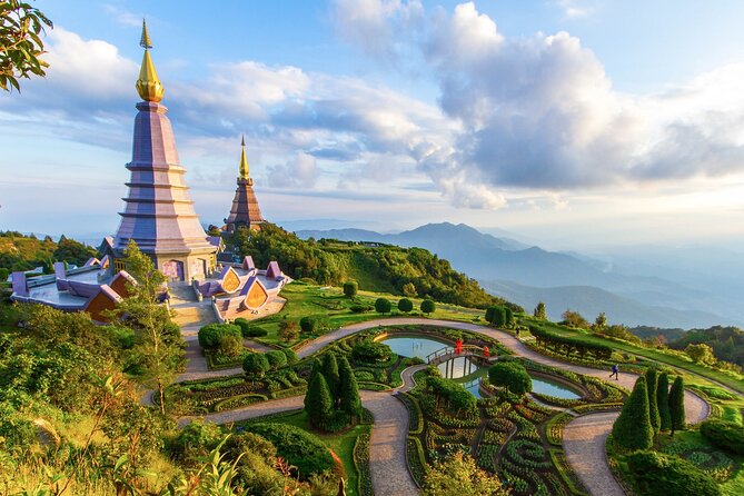 Doi Inthanon National Park Eco-Friendly Full Day Tour - Starting early from Chiang Mai