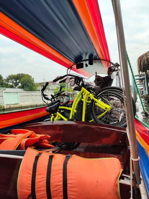 Electric Bike Tour - Talat Noi reveals Bangkok’s older side streets