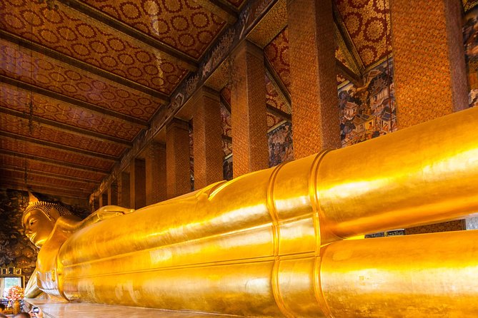 Exclusive Tour – Grand Palace, Emerald Buddha & Reclining Buddha - The dress code is not optional