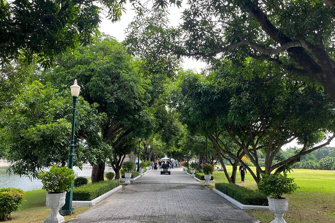 Explore Ancient Ayutthaya Historical Park Day Tour in Bangkok - The guide question deserves attention before you pay