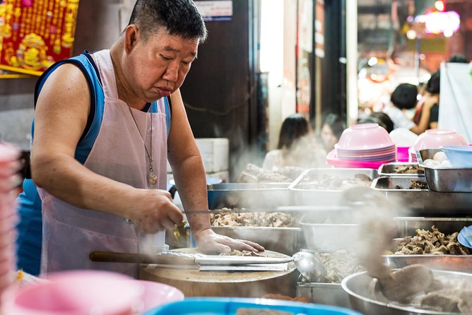 Flavors of Bangkok: Small-Group Chinatown Evening Food Tour - Yaowarat Road and the main food crawl