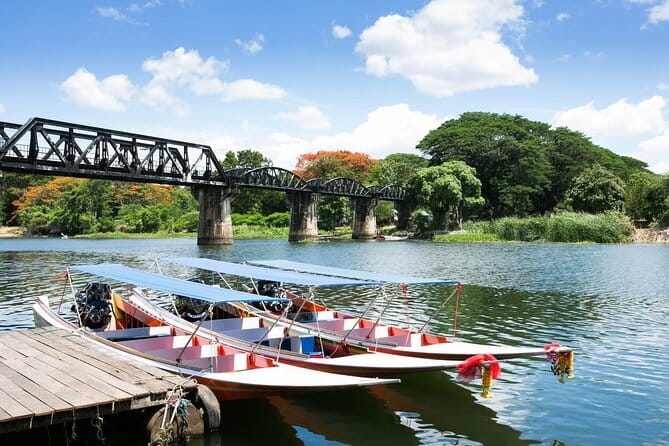 Floating and Railway Markets Private Tour - Damnoen Saduak is best approached from the water