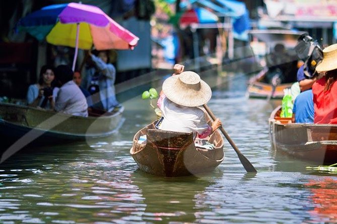 Floating Markets and Bridge on River Kwai Tour from Bangkok - The long drive to Kanchanaburi