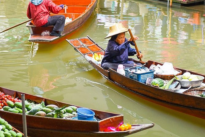 Floating Markets Day Trip from Bangkok - The optional boat inside the market