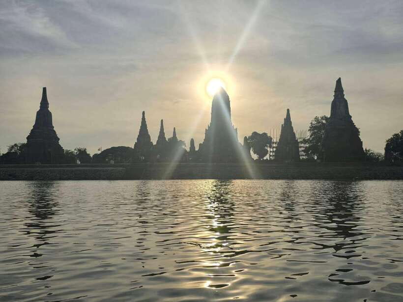 From Bangkok: Ayutthaya Afternoon Tour with Boat & Tuk-Tuk - Why an afternoon departure works well