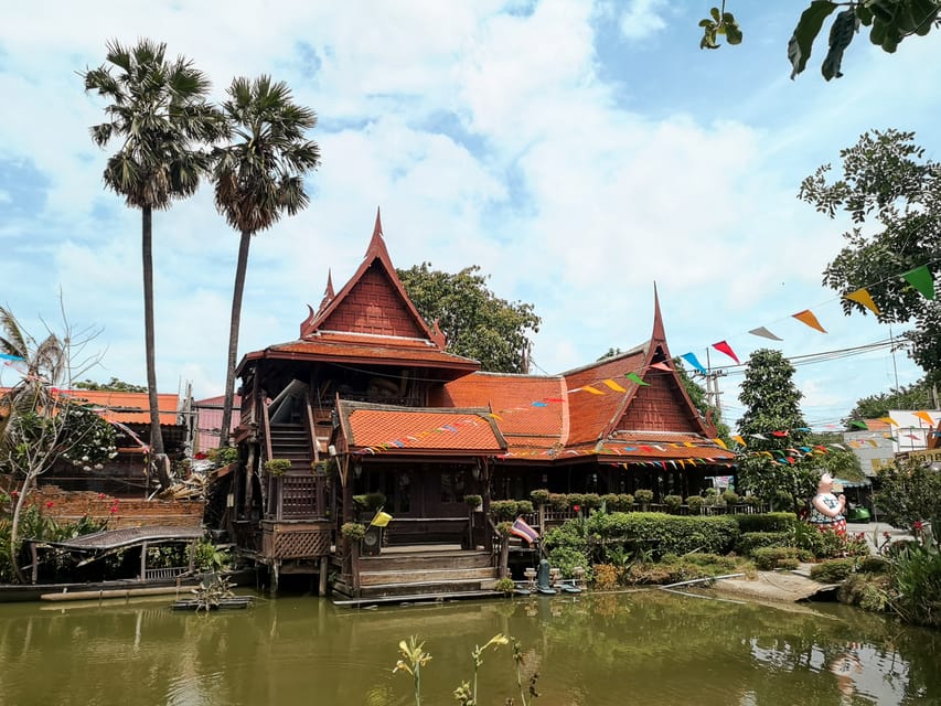 From Bangkok: Ayutthaya & Ayothaya Floating Market Day Trip - Ayothaya Floating Market: useful stop or tourist filler?