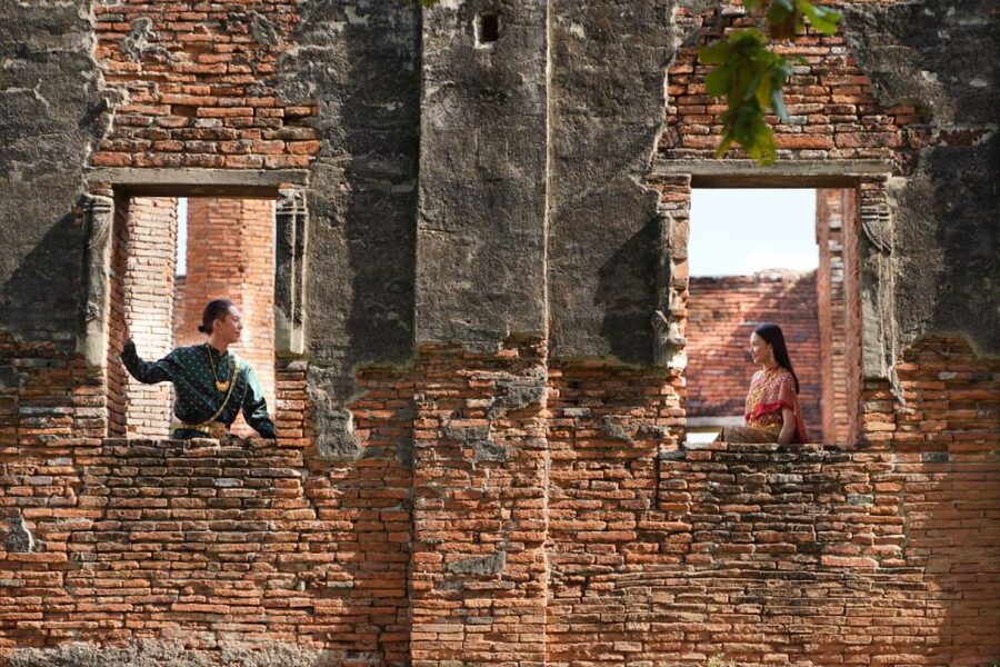 From Bangkok: Ayutthaya Historical Day Tour by Bus - Lunch and a taste of local Thai food