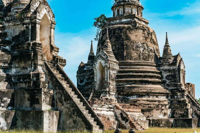 From Bangkok: Ayutthaya Temples Guided Tour with Lunch - Wat Mahathat and the Buddha in the Bodhi tree
