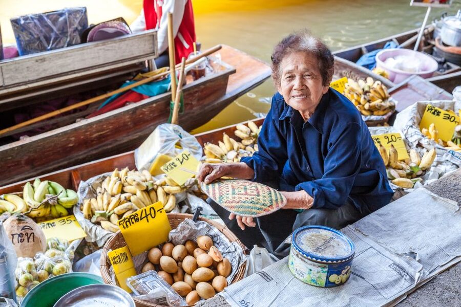 From Bangkok: Damnoen Saduak Floating Market Guided Tour - Is the $122 price good value?
