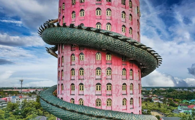 From Bangkok: Don Wai Market, Wat Samphran & Lotus Café Tour - Wat Samphran and the giant pink dragon