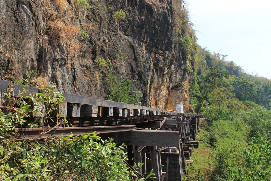From Bangkok: Historical Day Tour to River Kwai - Lunch after the train ride