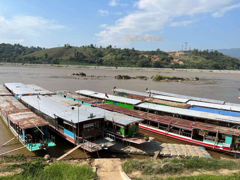 From Chiang Mai : 3 Day 2 Night Slow Boat to Luang Prabang - The first night in Huay Xai